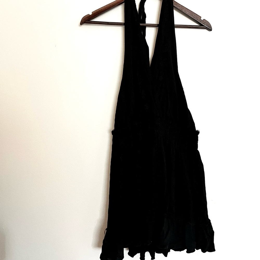 CLOSET CLEANOUT MAKE AN OFFER 
Vintage black eyelet mini halter dress flare hem